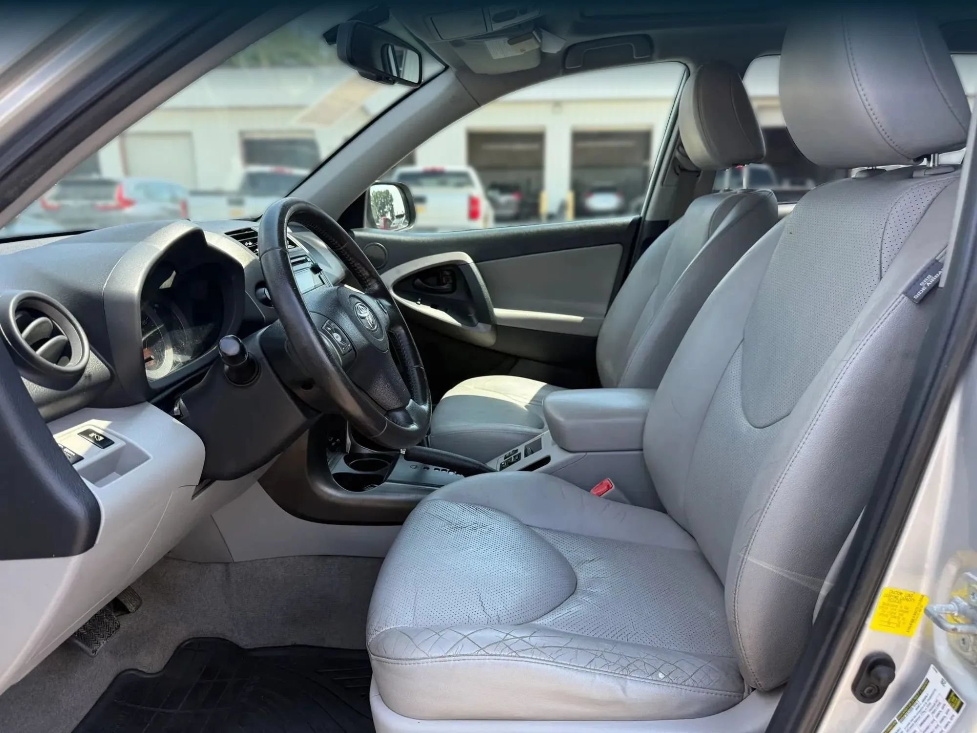 Used 2012 Toyota RAV4 Limited w/ Premium Plus Value Pkg AWD/4WD image 2
