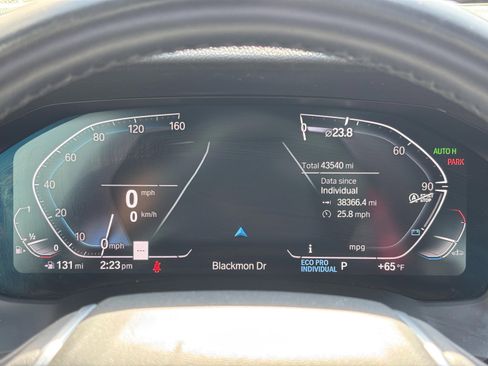 Used 2020 BMW 330i Sedan w/ Convenience Package image 8