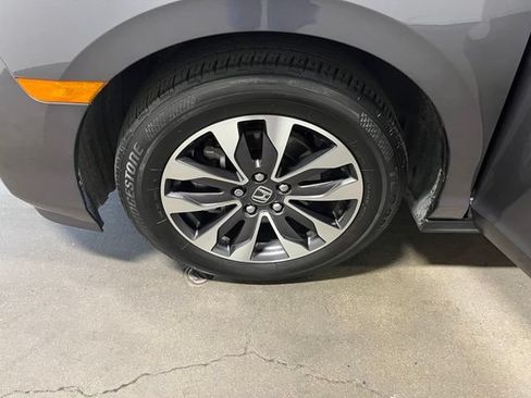 Used 2023 Honda Odyssey EX-L image 28