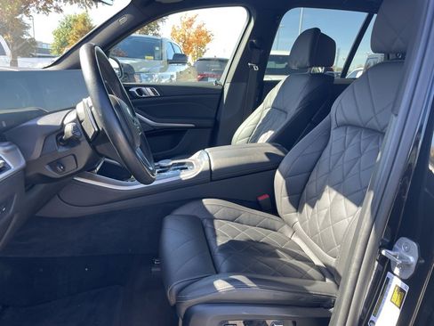 Used 2024 BMW X5 sDrive40i image 9