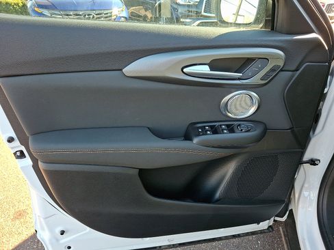 New 2025 Alfa Romeo Tonale w/ Premium Package image 8