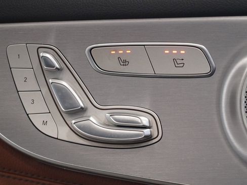 Used 2020 Mercedes-Benz C 300 4MATIC Cabriolet image 33