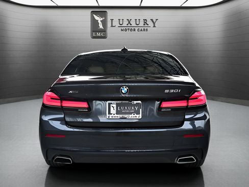 Used 2023 BMW 530i xDrive w/ Premium Package AWD/4WD image 7