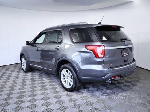 Certified 2018 Ford Explorer XLT w/ Equipment Group 202A AWD/4WD image 6