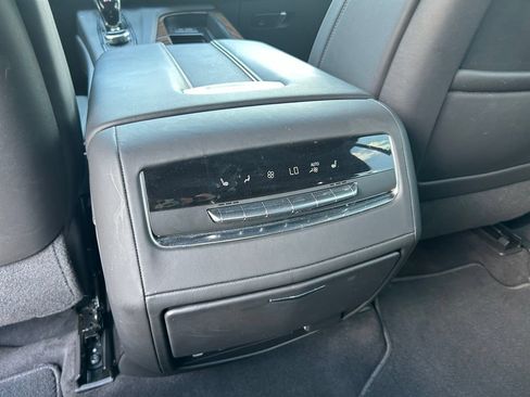 Used 2024 Cadillac Escalade Sport Platinum w/ LPO, ONYX Package AWD/4WD image 46