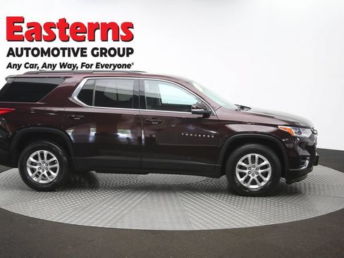 Used 2021 Chevrolet Traverse LT AWD/4WD image 46