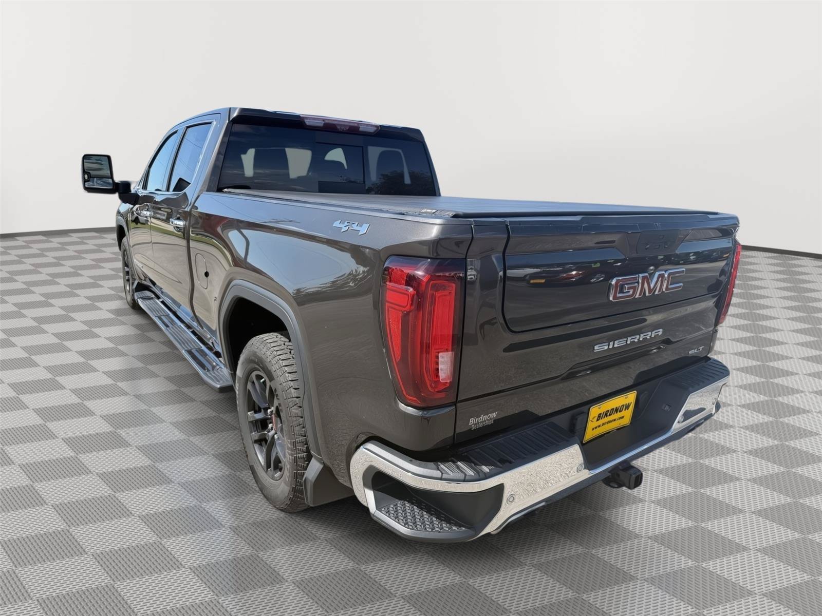 Used 2021 GMC Sierra 1500 SLT w/ Technology Package AWD/4WD image 3
