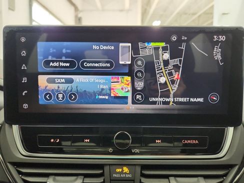 Used 2024 Nissan Altima 2.5 SR w/ SR Premium Package image 15