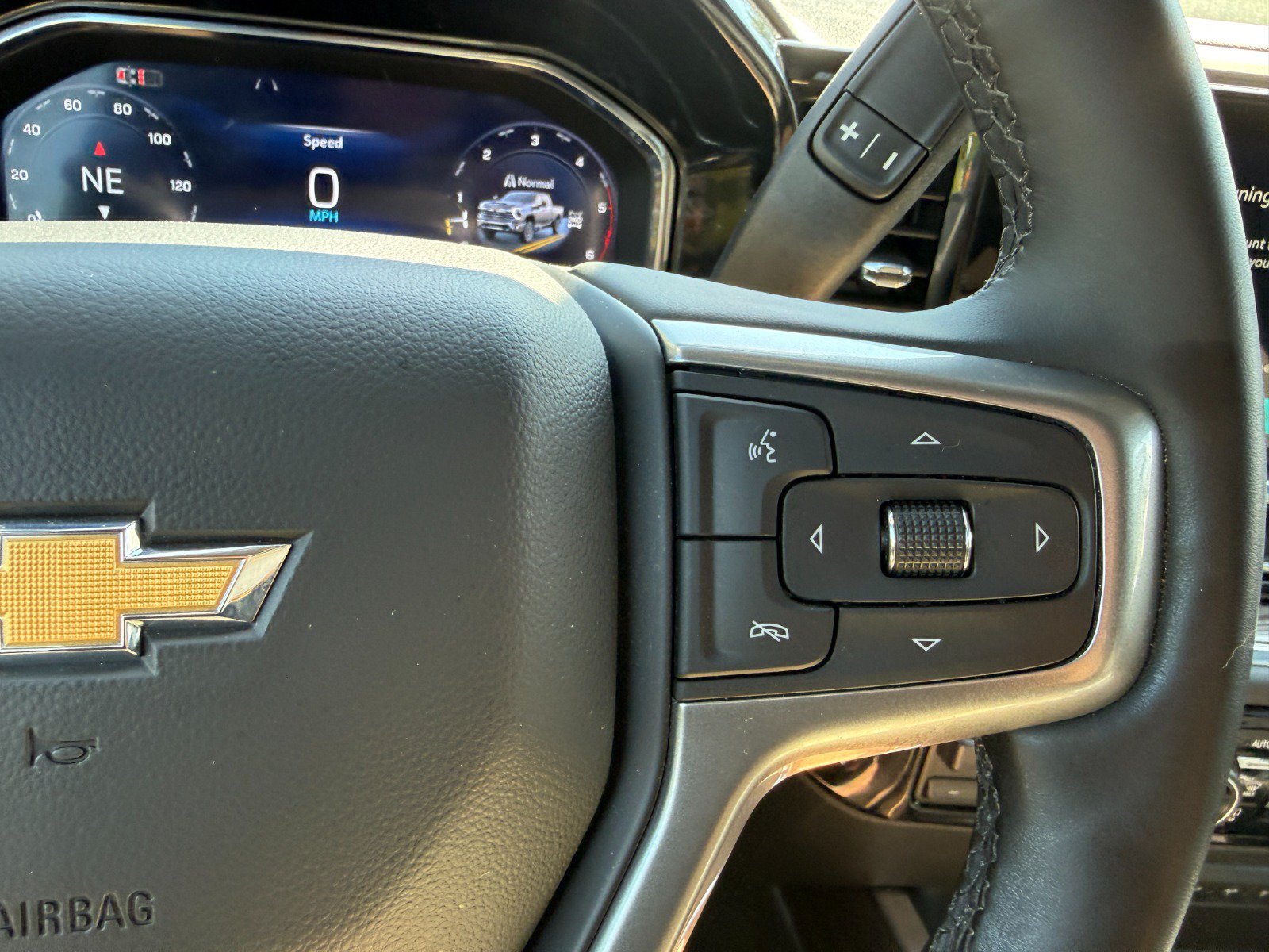 Certified 2024 Chevrolet Silverado 2500 LT w/ All Star Edition AWD/4WD image 27