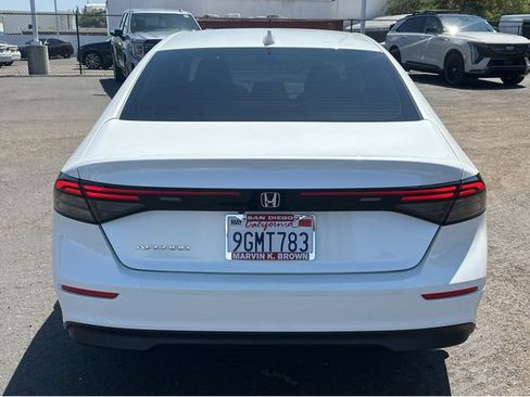 Used 2023 Honda Accord LX image 12