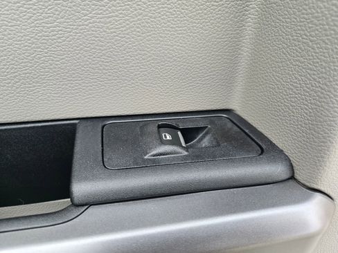 Used 2020 Ford F250 XLT w/ XLT Value Package image 24