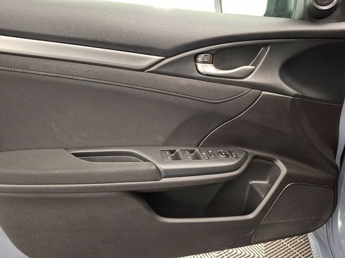 Used 2020 Honda Civic EX image 10