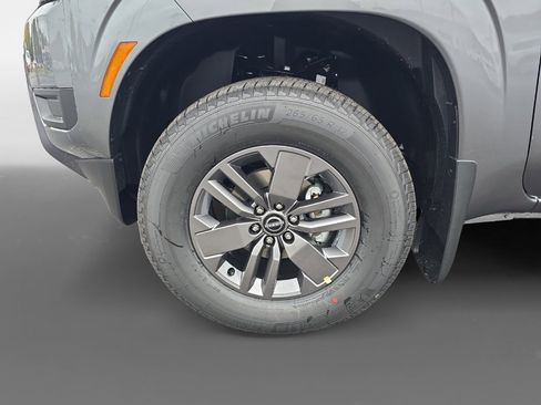 New 2026 Nissan Frontier SV w/ SV Convenience Package image 9