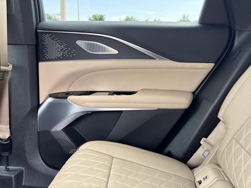 New 2026 Cadillac Lyriq Signature Sport w/ LPO, ONYX Package RWD image 15
