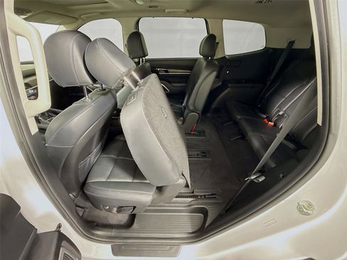 Used 2022 Kia Telluride EX w/ EX Premium Package FWD image 22