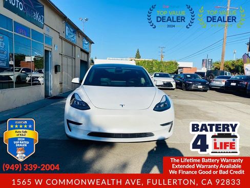Used 2022 Tesla Model 3 Long Range AWD/4WD image 8