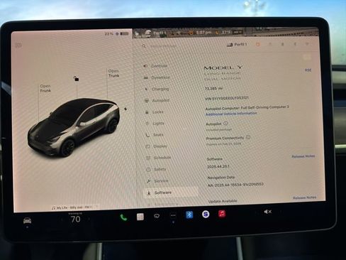 Used 2020 Tesla Model Y Long Range image 24