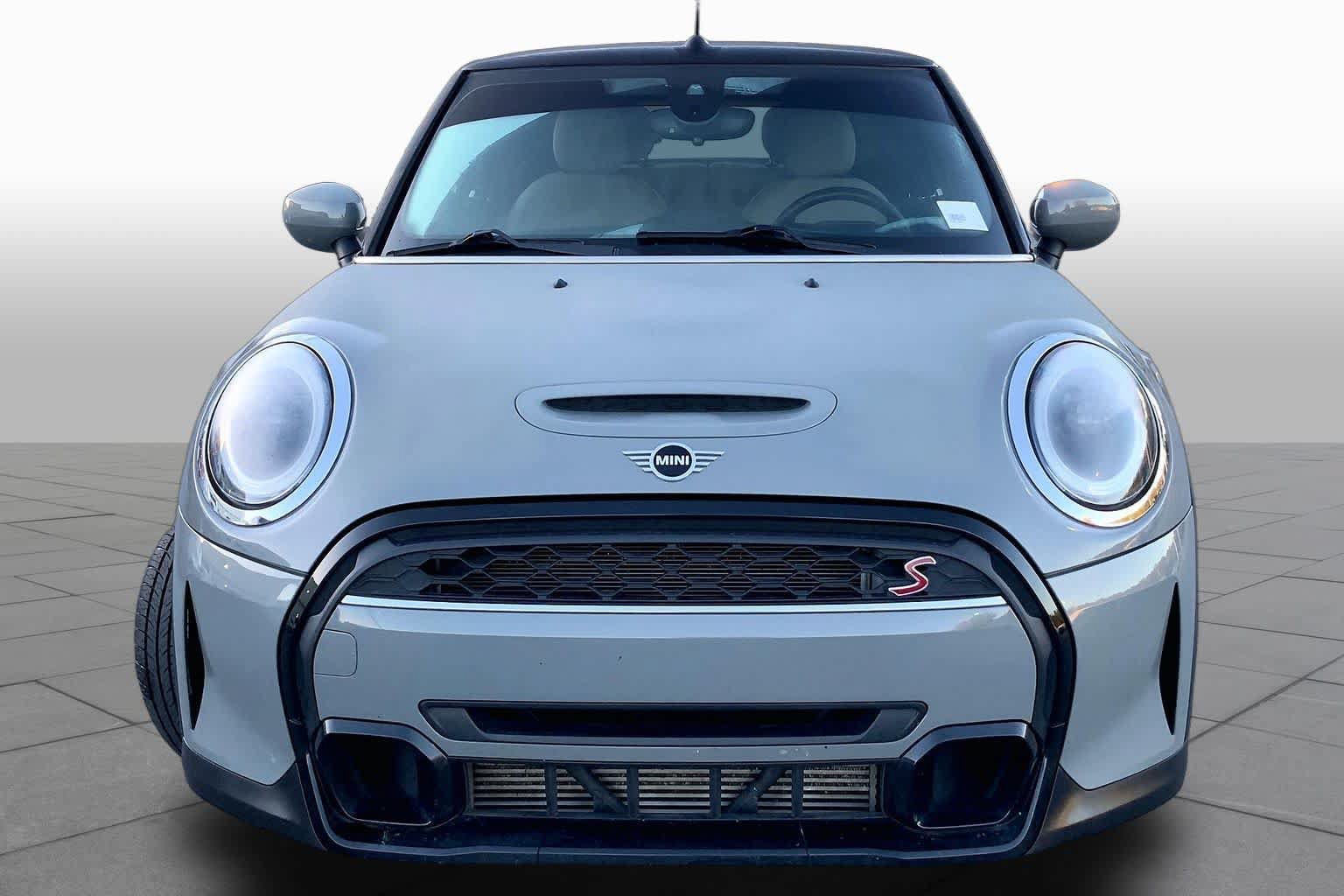 Used 2022 MINI Cooper S FWD image 3