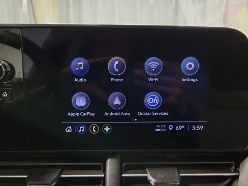 Used 2025 Chevrolet Trax LS w/ LS Convenience Package image 19