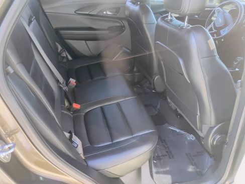 Used 2021 Chevrolet TrailBlazer ACTIV w/ Convenience Package FWD image 9