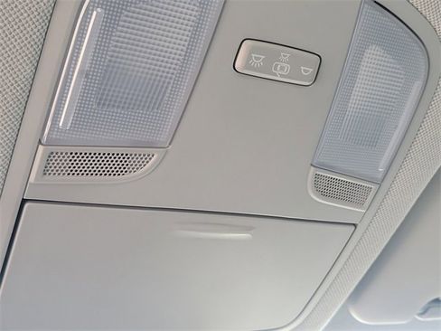 Used 2019 Hyundai Elantra SEL image 17