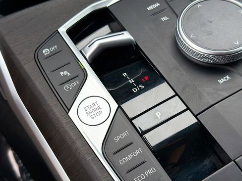 Certified 2024 BMW 330i xDrive Sedan image 28