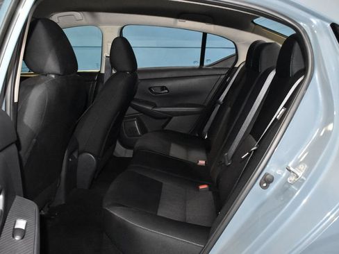 Used 2024 Nissan Sentra SV FWD image 19