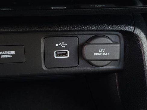 Used 2023 Honda Civic Sport image 25