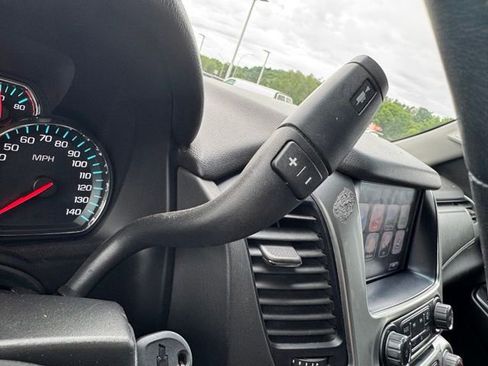 Used 2019 Chevrolet Suburban LT AWD/4WD image 24