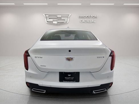 New 2025 Cadillac CT4 Premium Luxury image 6