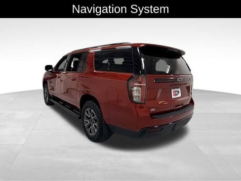 Used 2024 Chevrolet Suburban Z71 w/ Off-Road Capability Package image 4