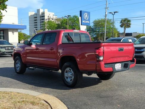 Used 2021 Toyota Tacoma SR w/ SR Convenience Package image 6