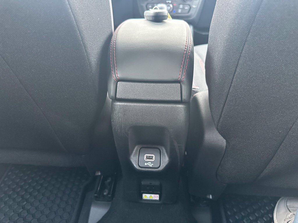 Used 2022 Jeep Renegade Trailhawk AWD/4WD image 32