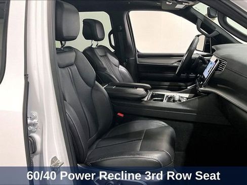 Used 2024 Jeep Wagoneer Series II AWD/4WD image 40