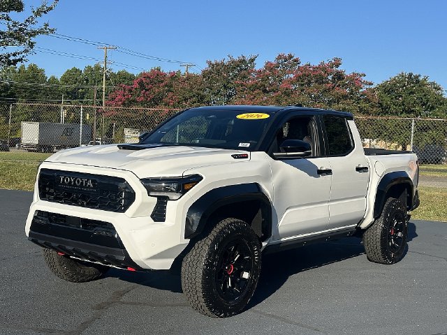 Certified 2026 Toyota Tacoma TRD Pro AWD/4WD image 4