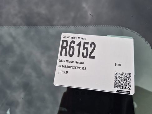 Used 2025 Nissan Sentra S FWD image 33