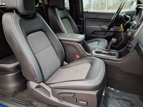 Used 2018 Chevrolet Colorado Z71 image 10