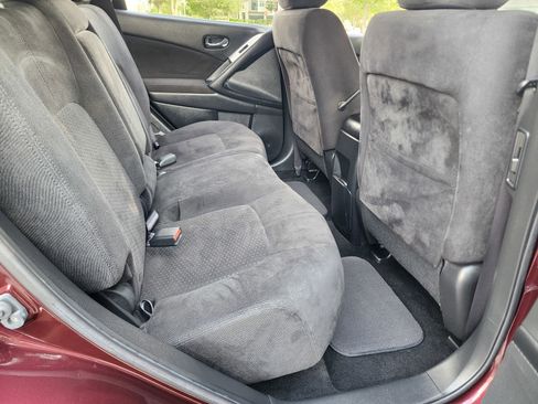 Used 2014 Nissan Murano S image 16