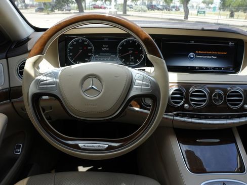 Used 2017 Mercedes-Benz S 550 Sedan image 9