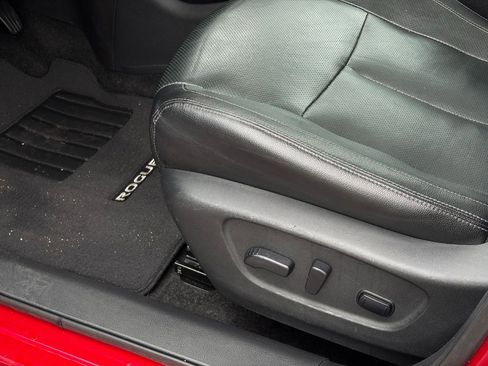 Certified 2017 Nissan Rogue SL w/ SL Premium Package image 13