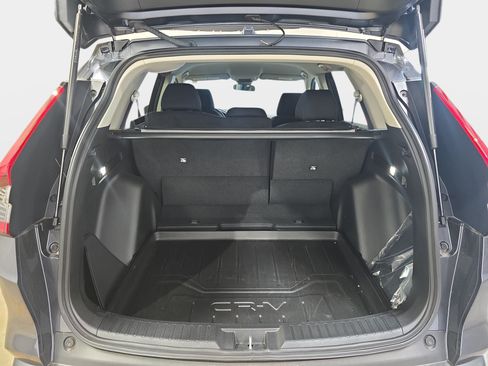 Used 2025 Honda CR-V LX image 27