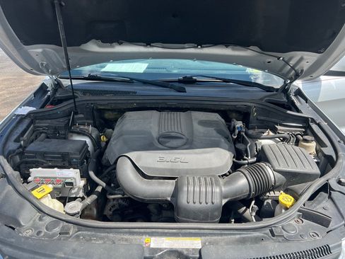 Used 2011 Jeep Grand Cherokee Laredo AWD/4WD image 27