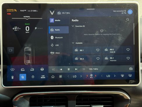 Used 2023 VinFast VF 8 Plus AWD/4WD image 24