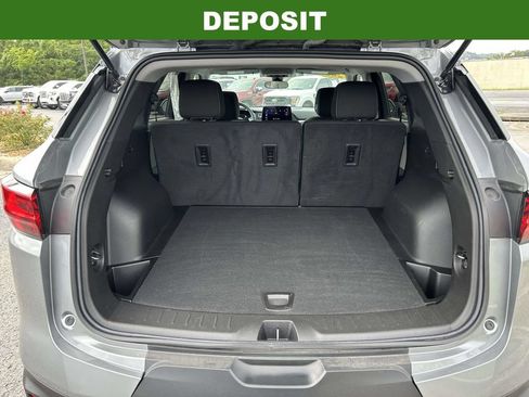 Used 2023 Chevrolet Blazer LT FWD image 11