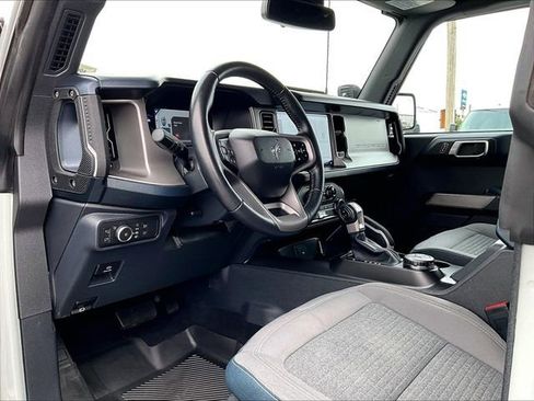 Used 2022 Ford Bronco Outer Banks AWD/4WD image 8