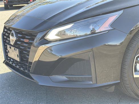 Used 2023 Nissan Altima 2.5 SR AWD/4WD image 28