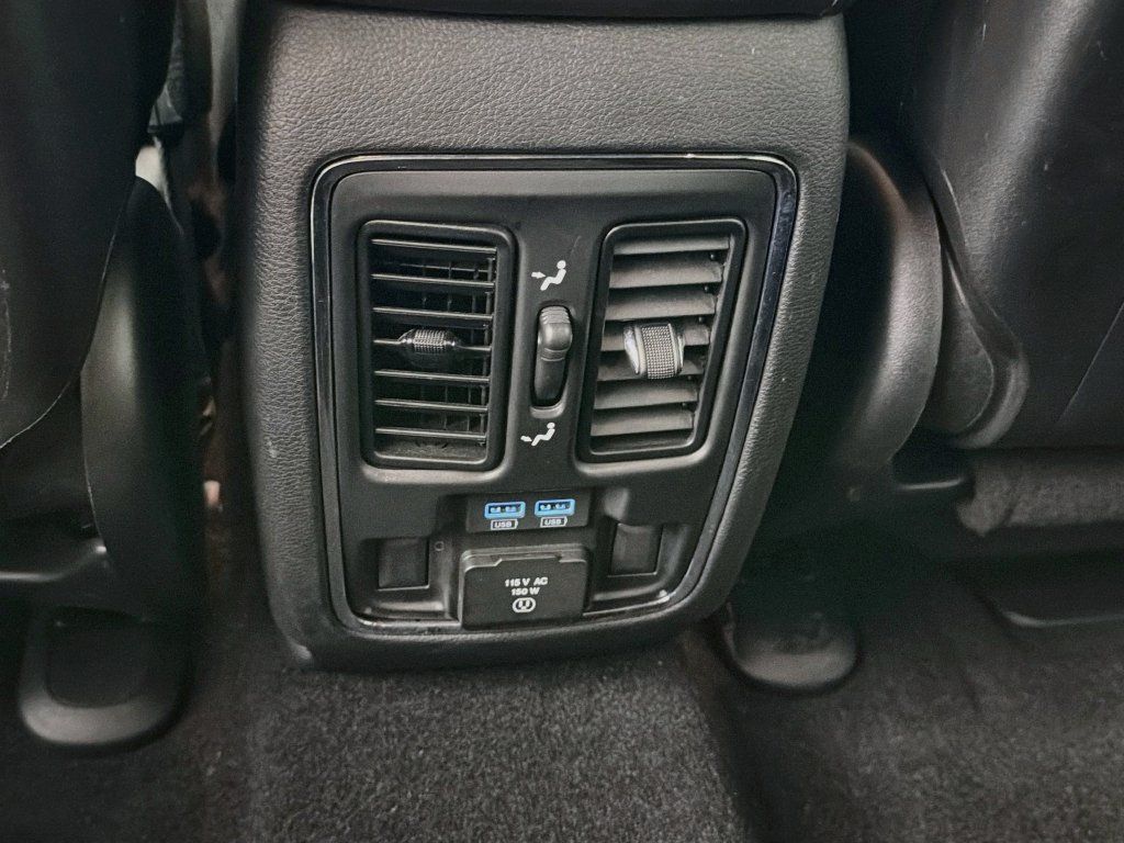 Used 2021 Jeep Grand Cherokee Limited AWD/4WD image 26