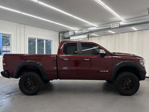 Used 2019 RAM 1500 Laramie AWD/4WD image 4