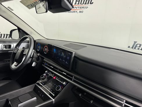 Used 2026 Hyundai Santa Fe SEL AWD/4WD image 30