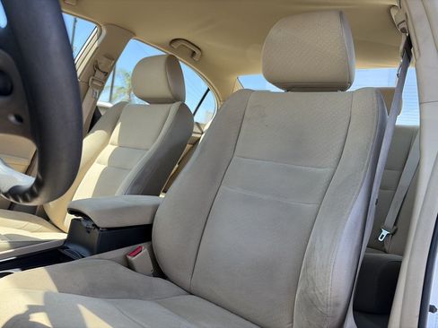 Used 2007 Honda Civic Hybrid Sedan image 8